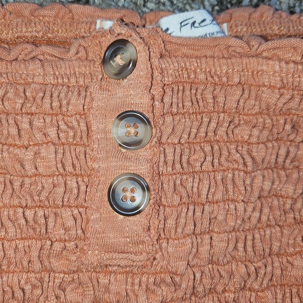 Two Smocked Tube Tops - Picture 6 of 9